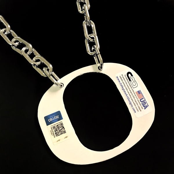 O Chain-University of Oregon Ducks-Aluminum Diamond Plate-White-O Necklace